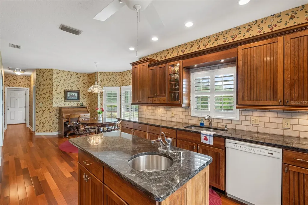 12345 Citrus Way Brooksville FL 34601