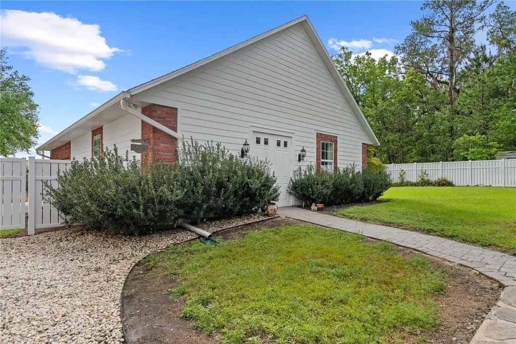 12345 Citrus Way Brooksville FL 34601