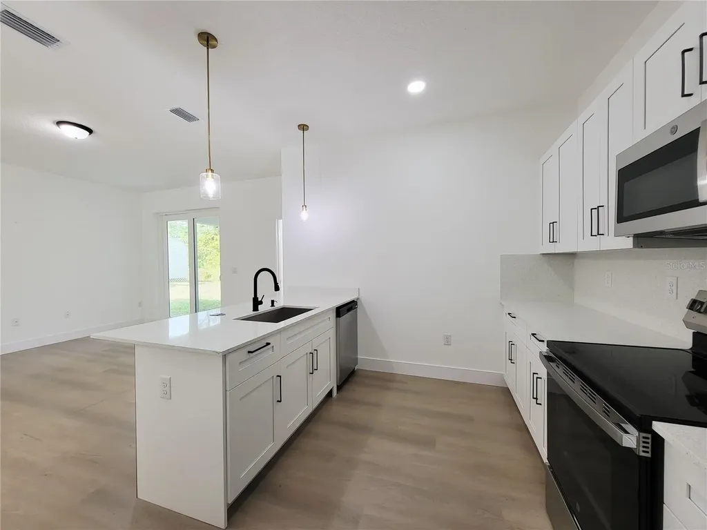1751 Nandina Court NW Palm Bay FL 32907