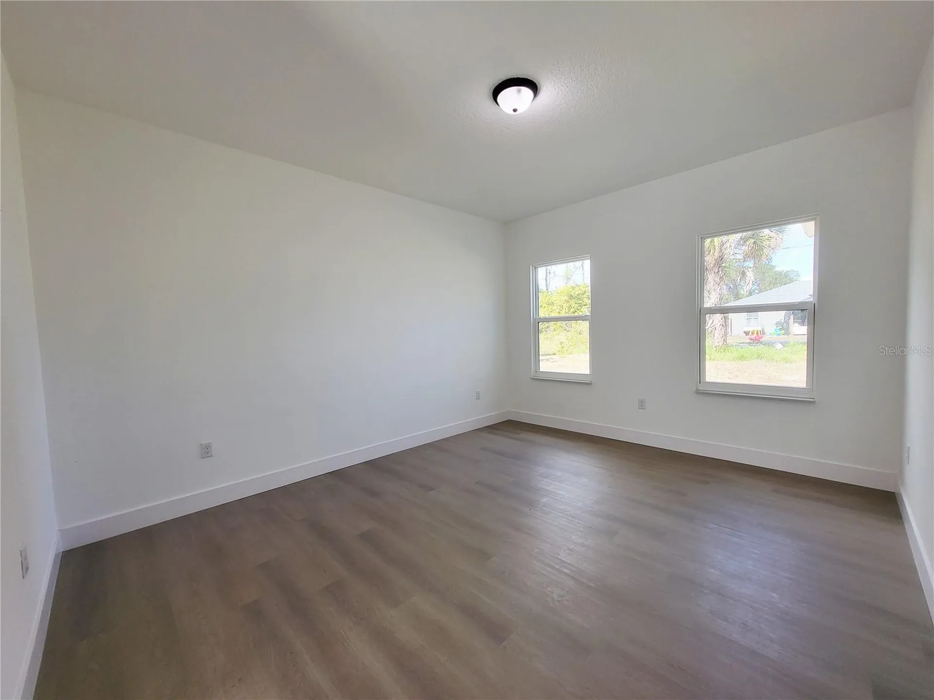 1751 Nandina Court NW Palm Bay FL 32907
