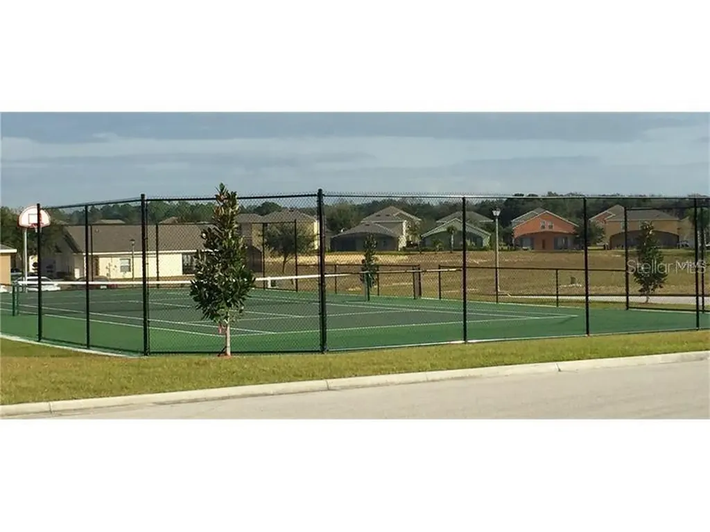 518 Cadiz Loop Davenport FL 33837
