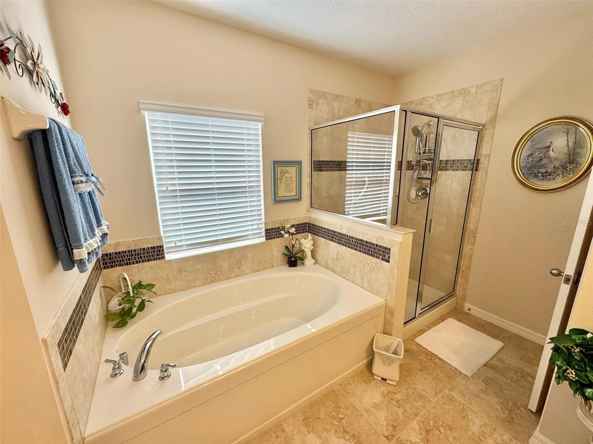 518 Cadiz Loop Davenport FL 33837