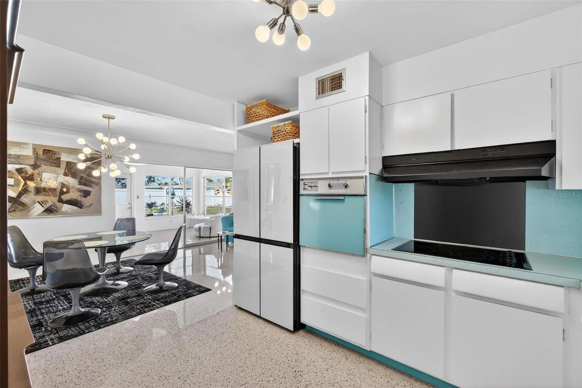 1842 59th Way N St Petersburg FL 33710