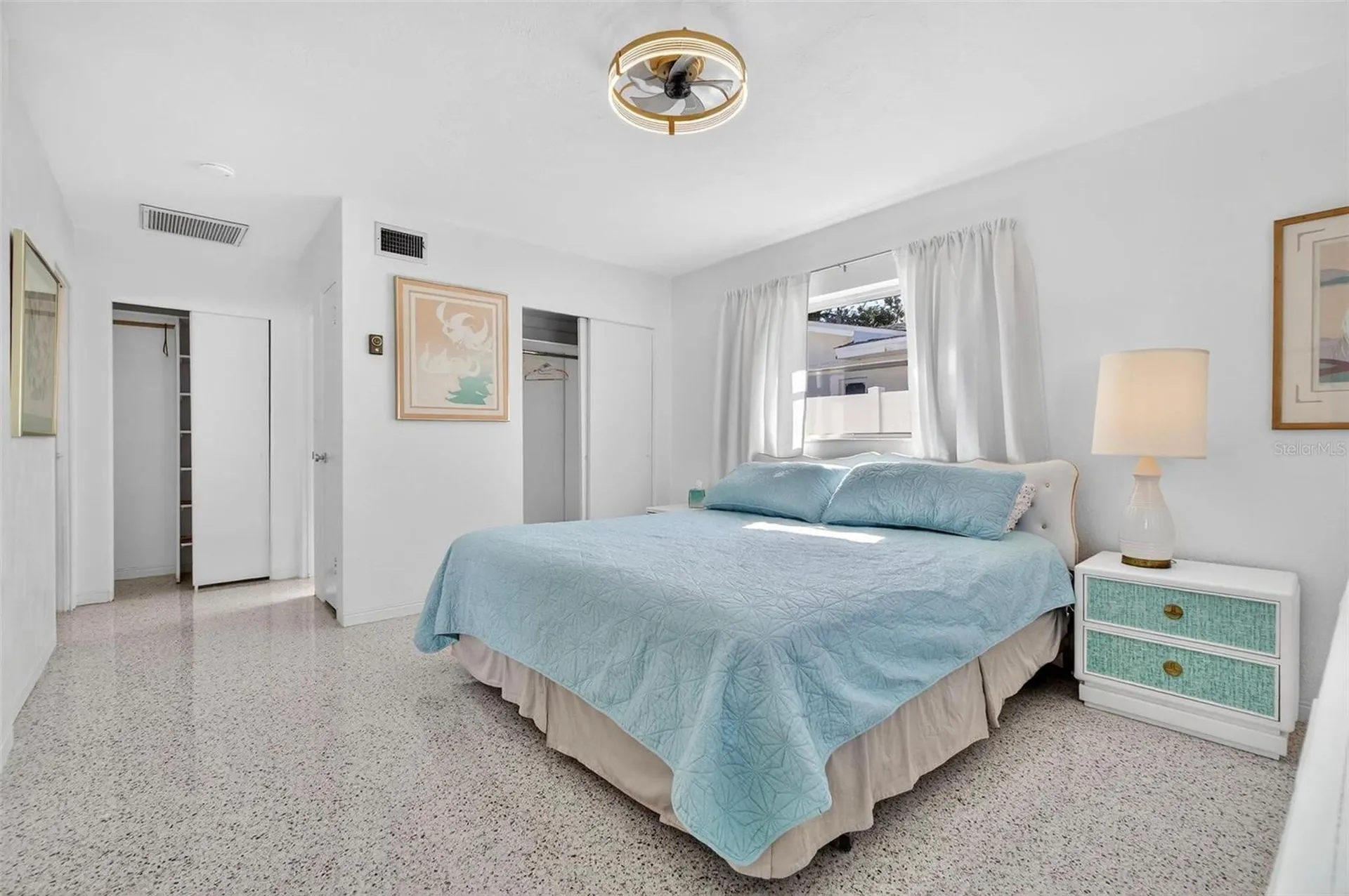 1842 59th Way N St Petersburg FL 33710