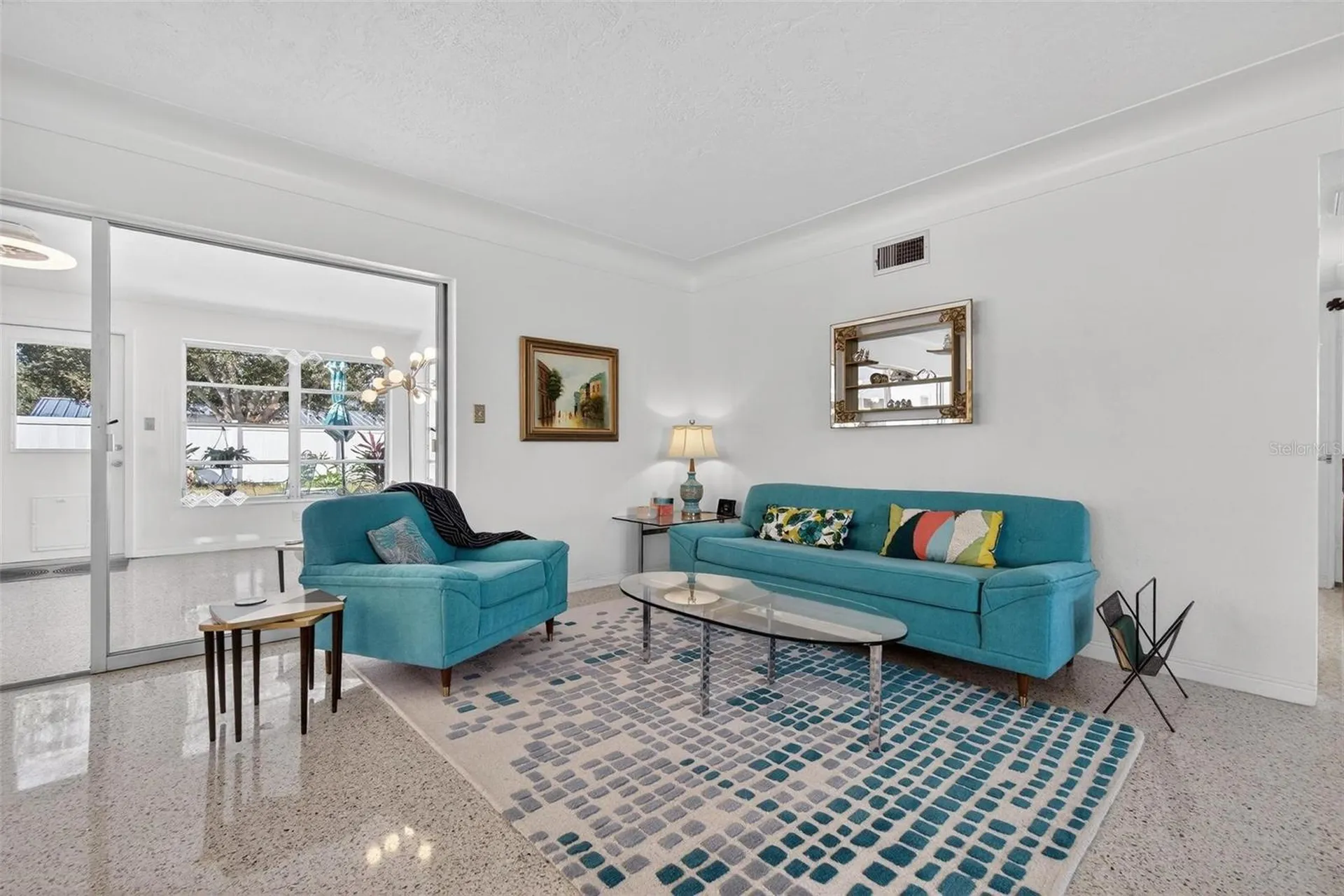 1842 59th Way N St Petersburg FL 33710