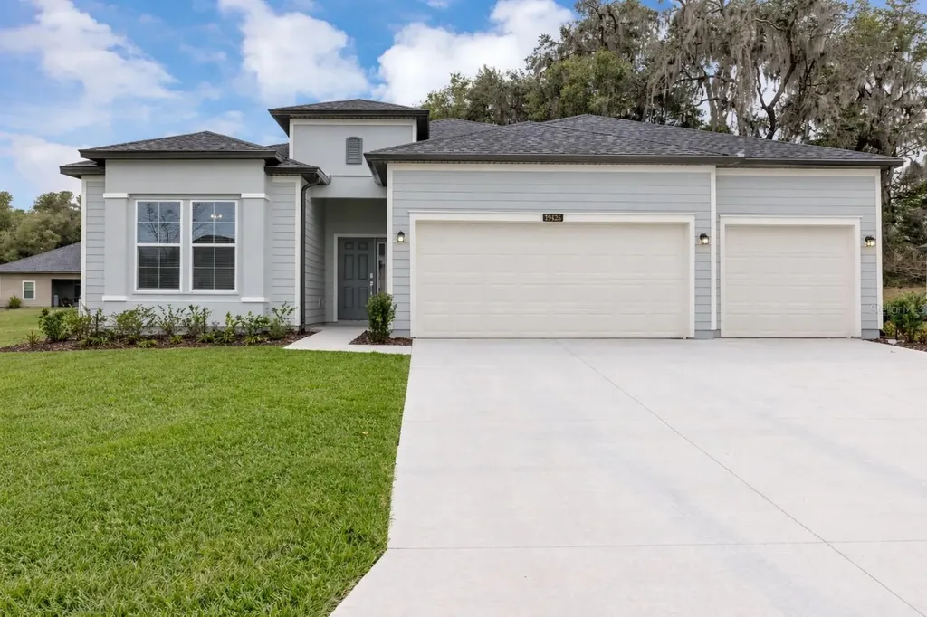 19426 SW 79th Street Dunnellon FL 34432
