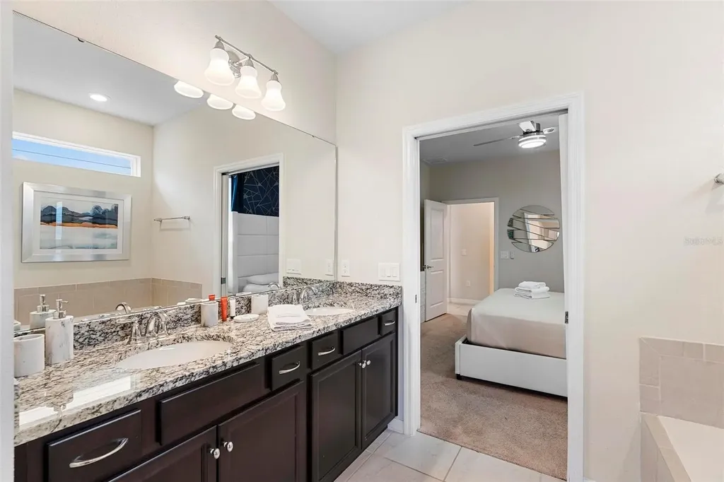 3413 Lilac Davenport FL 33897