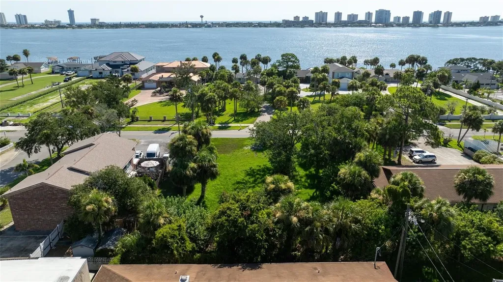 Palmetto Avenue South Daytona FL 32119