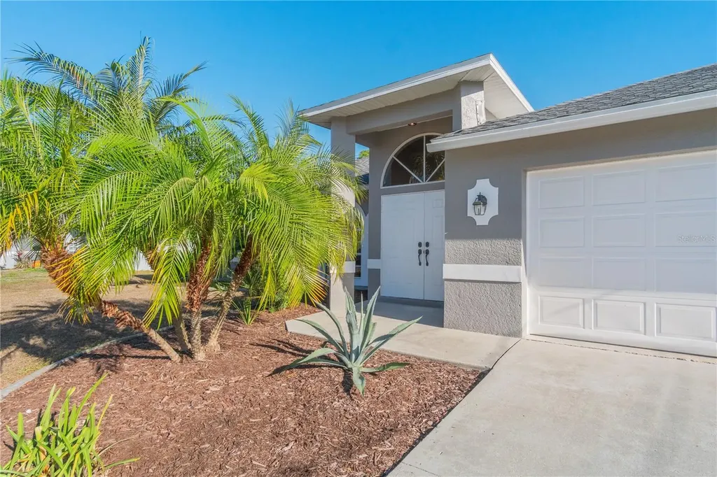 2206 Mistleto Lane North Port FL 34286