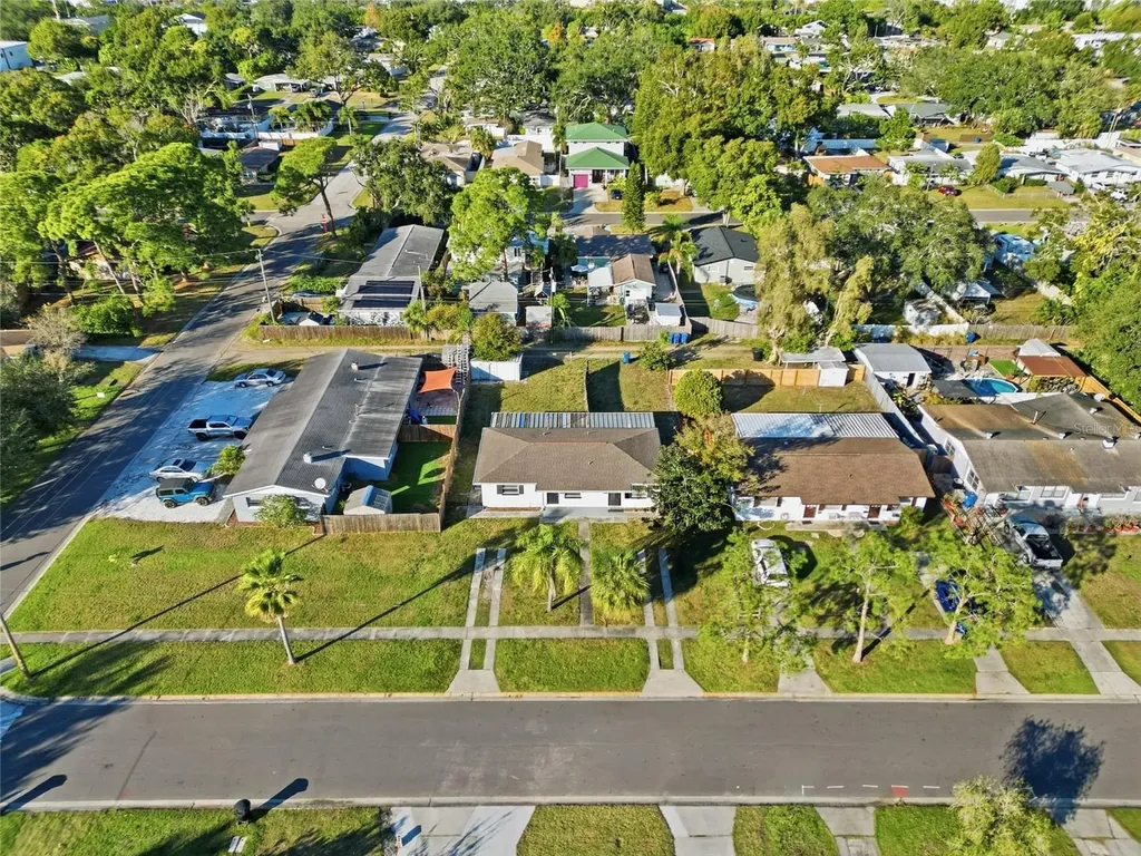 781 73rd Avenue N St Petersburg FL 33702