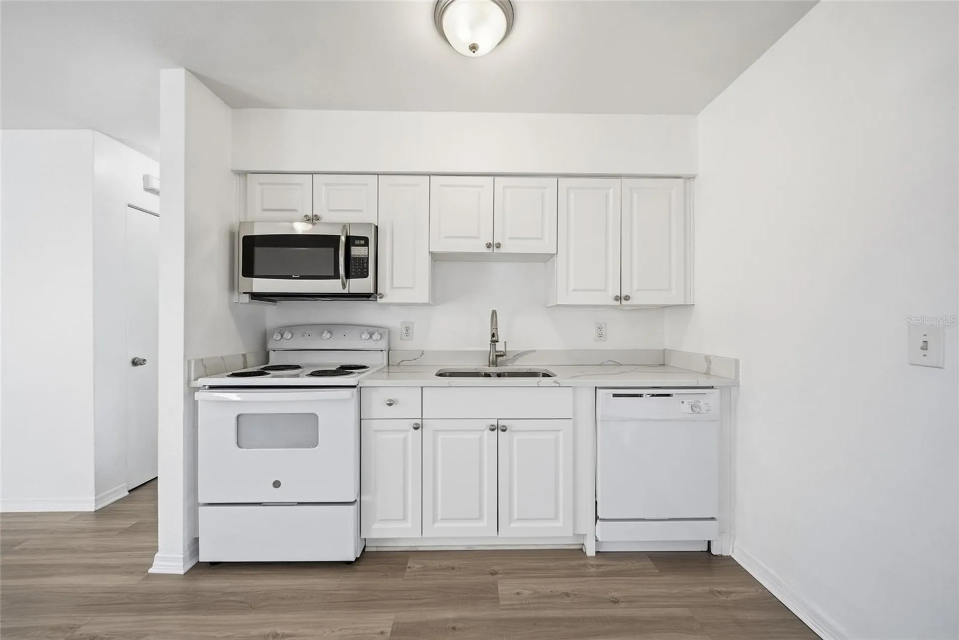 781 73rd Avenue N St Petersburg FL 33702
