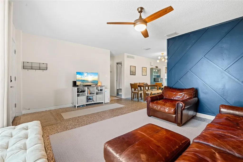 6227 Columbia Drive Bradenton FL 34207