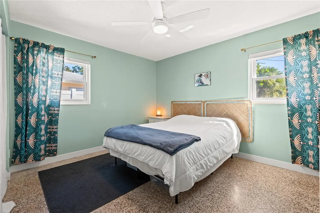 6227 Columbia Drive Bradenton FL 34207