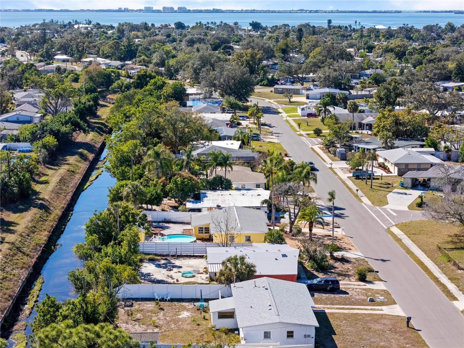 6227 Columbia Drive Bradenton FL 34207