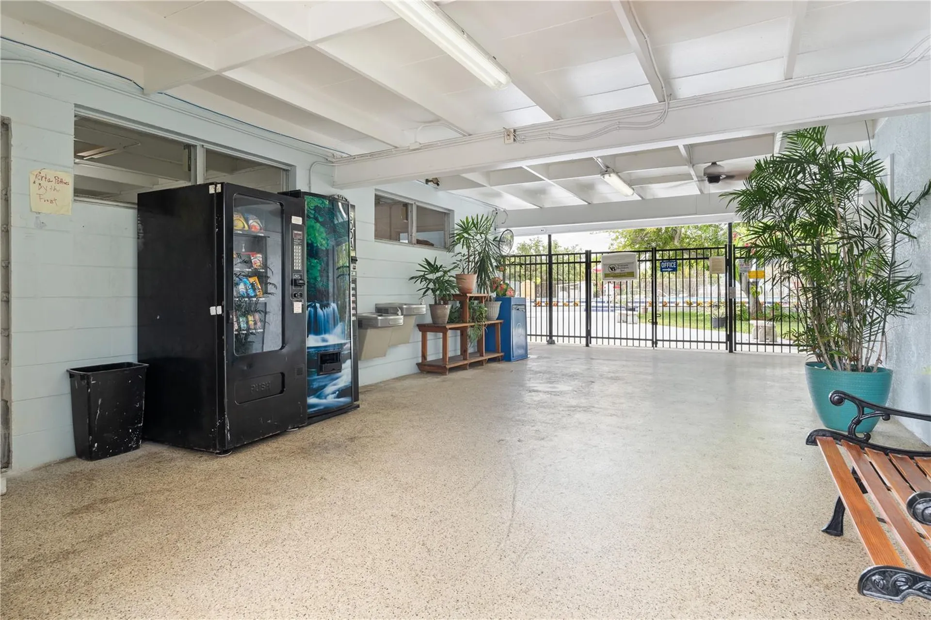 6227 Columbia Drive Bradenton FL 34207