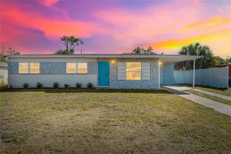 6227 Columbia Drive Bradenton FL 34207