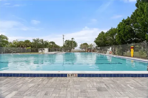6227 Columbia Drive Bradenton FL 34207