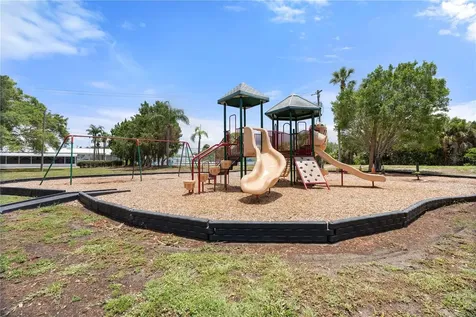 6227 Columbia Drive Bradenton FL 34207