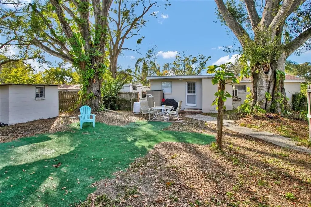 4017 Watson Road Tampa FL 33610