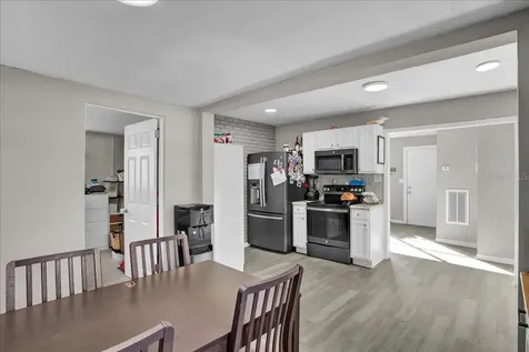 4017 Watson Road Tampa FL 33610