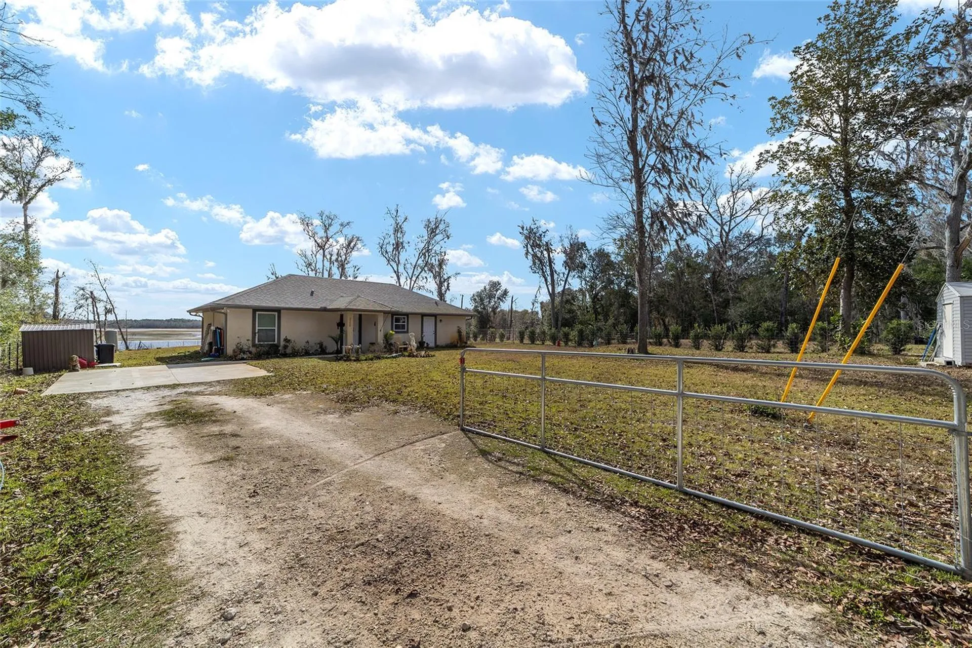 2120 SE 41st Way Trenton FL 32693
