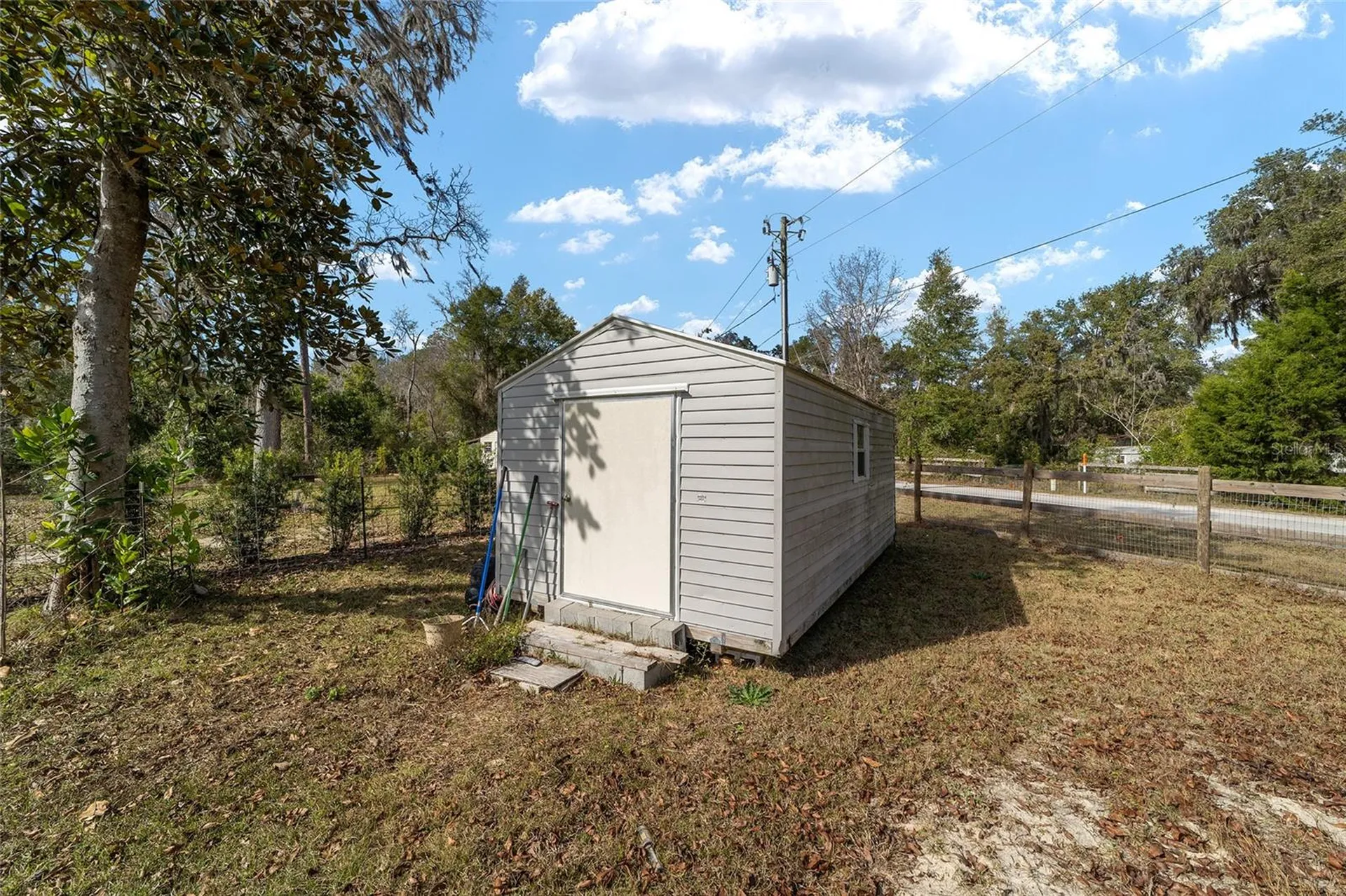 2120 SE 41st Way Trenton FL 32693
