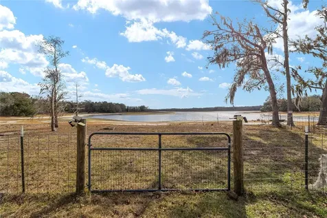 2120 SE 41st Way Trenton FL 32693