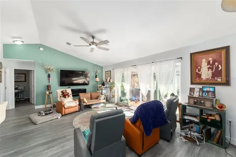 2120 SE 41st Way Trenton FL 32693