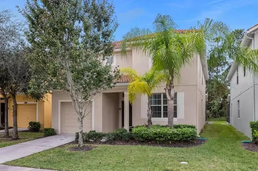 8802 Bamboo Palm Court Kissimmee FL 34747