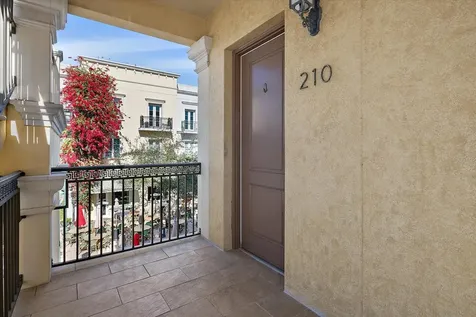 445 N Orange Avenue Sarasota FL 34236