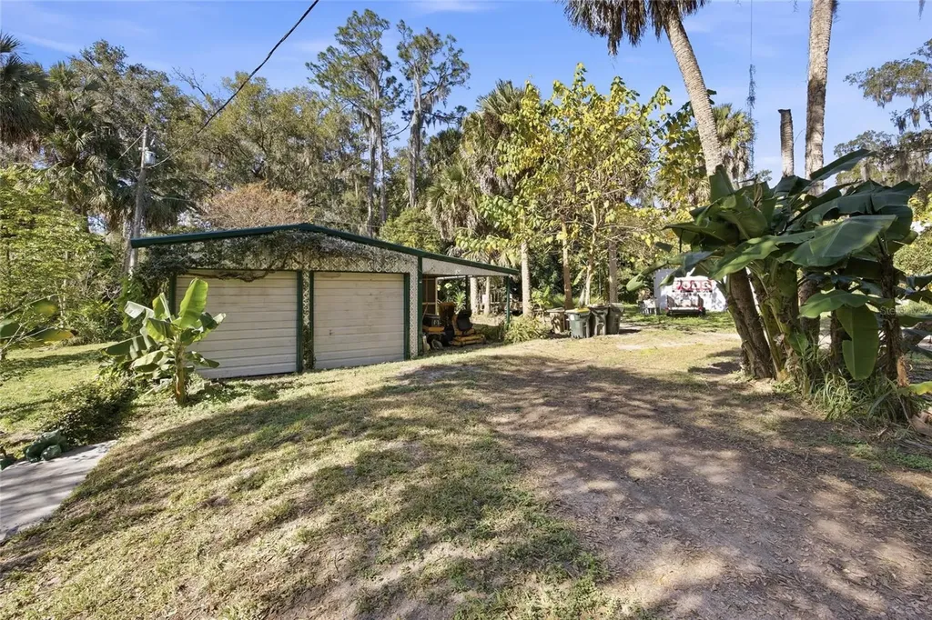 280 Palm Court Umatilla FL 32784