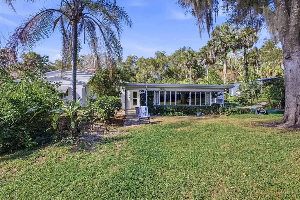 280 Palm Court Umatilla FL 32784