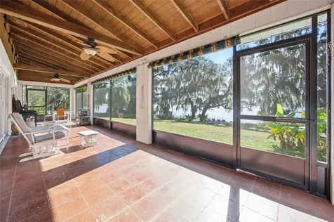 280 Palm Court Umatilla FL 32784