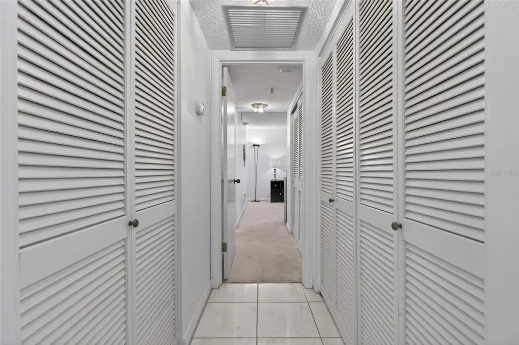 5950 Pelican Bay Plaza S Gulfport FL 33707