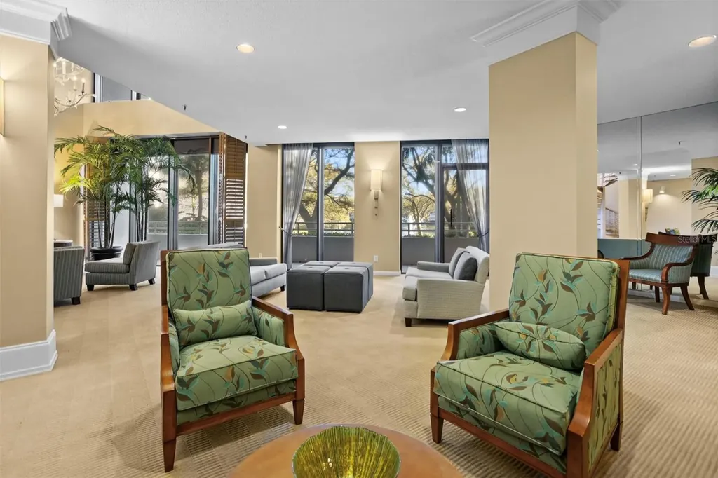 5950 Pelican Bay Plaza S Gulfport FL 33707