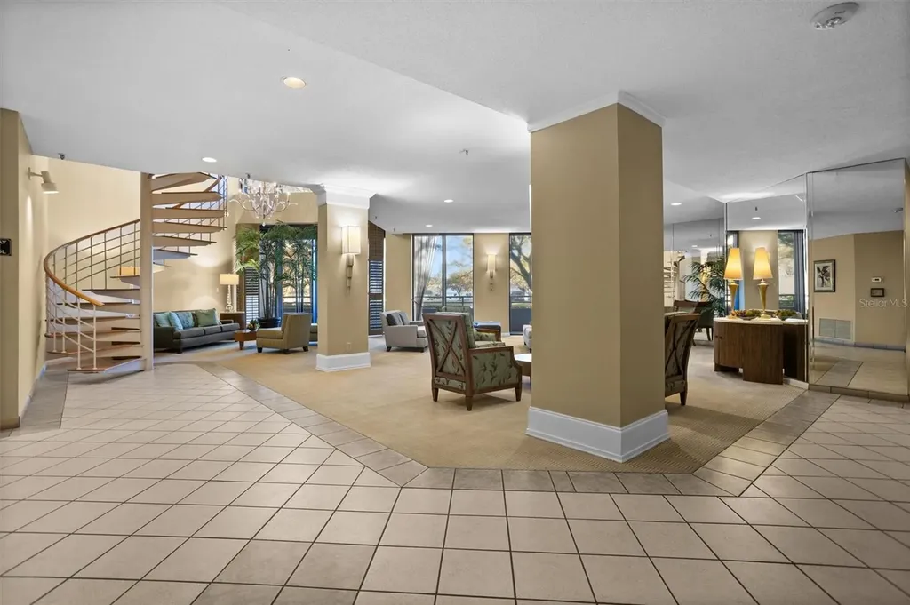 5950 Pelican Bay Plaza S Gulfport FL 33707