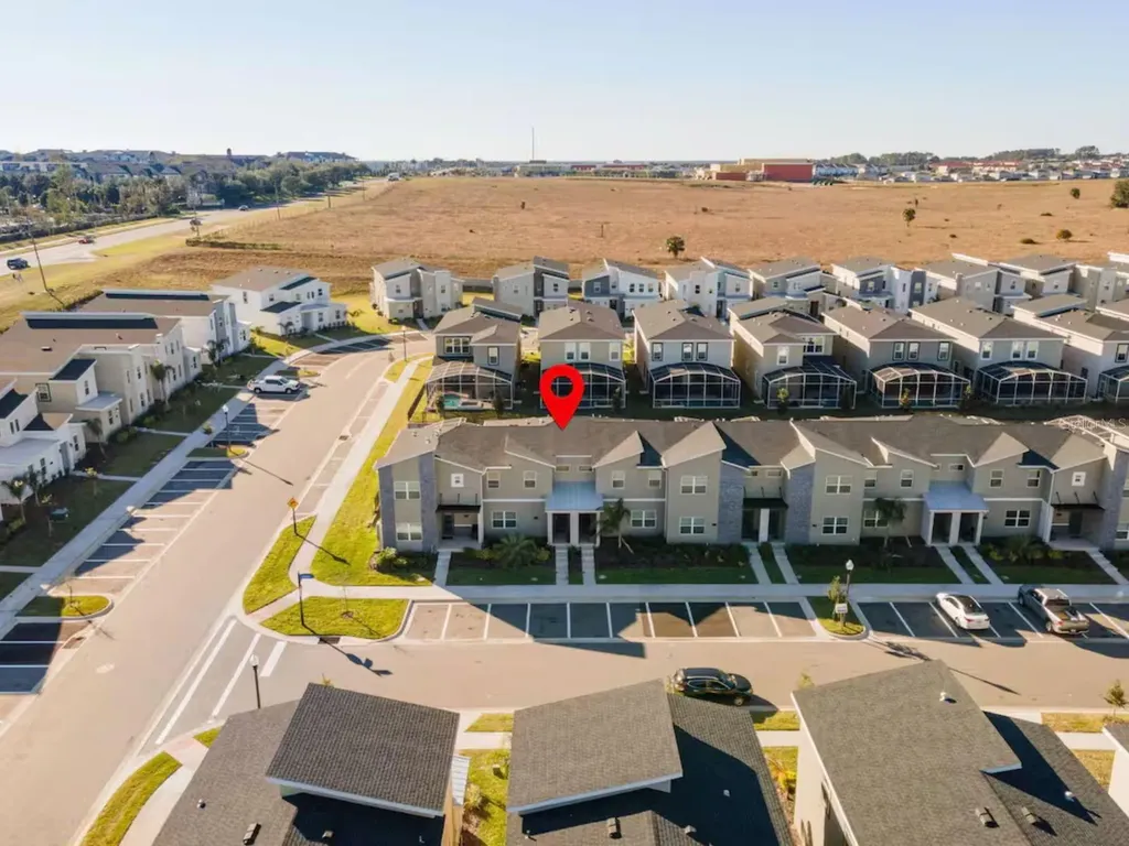 1184 Kingsbarn Street Davenport FL 33896