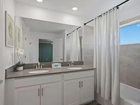 1184 Kingsbarn Street Davenport FL 33896