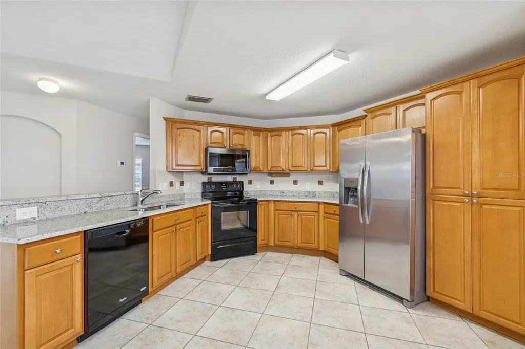 2515 W Leroy Street Tampa FL 33607