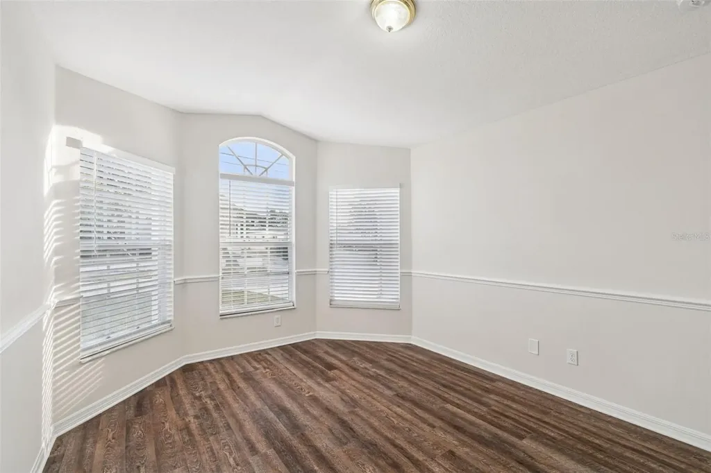 2515 W Leroy Street Tampa FL 33607