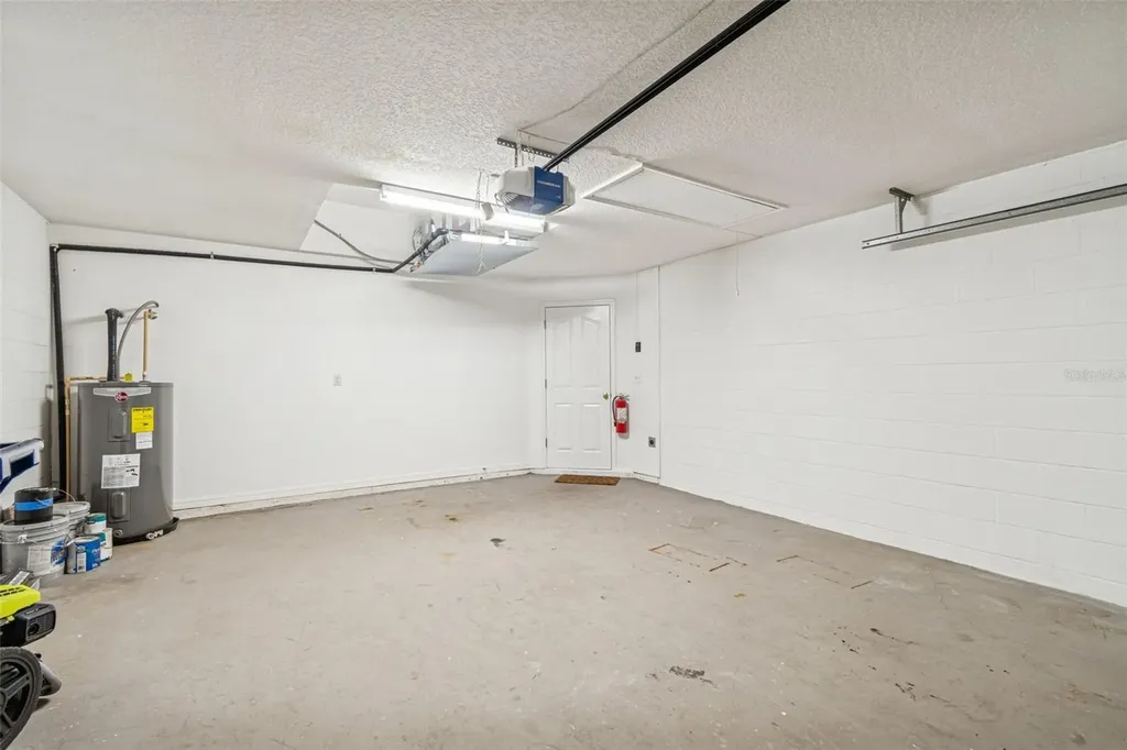 2515 W Leroy Street Tampa FL 33607