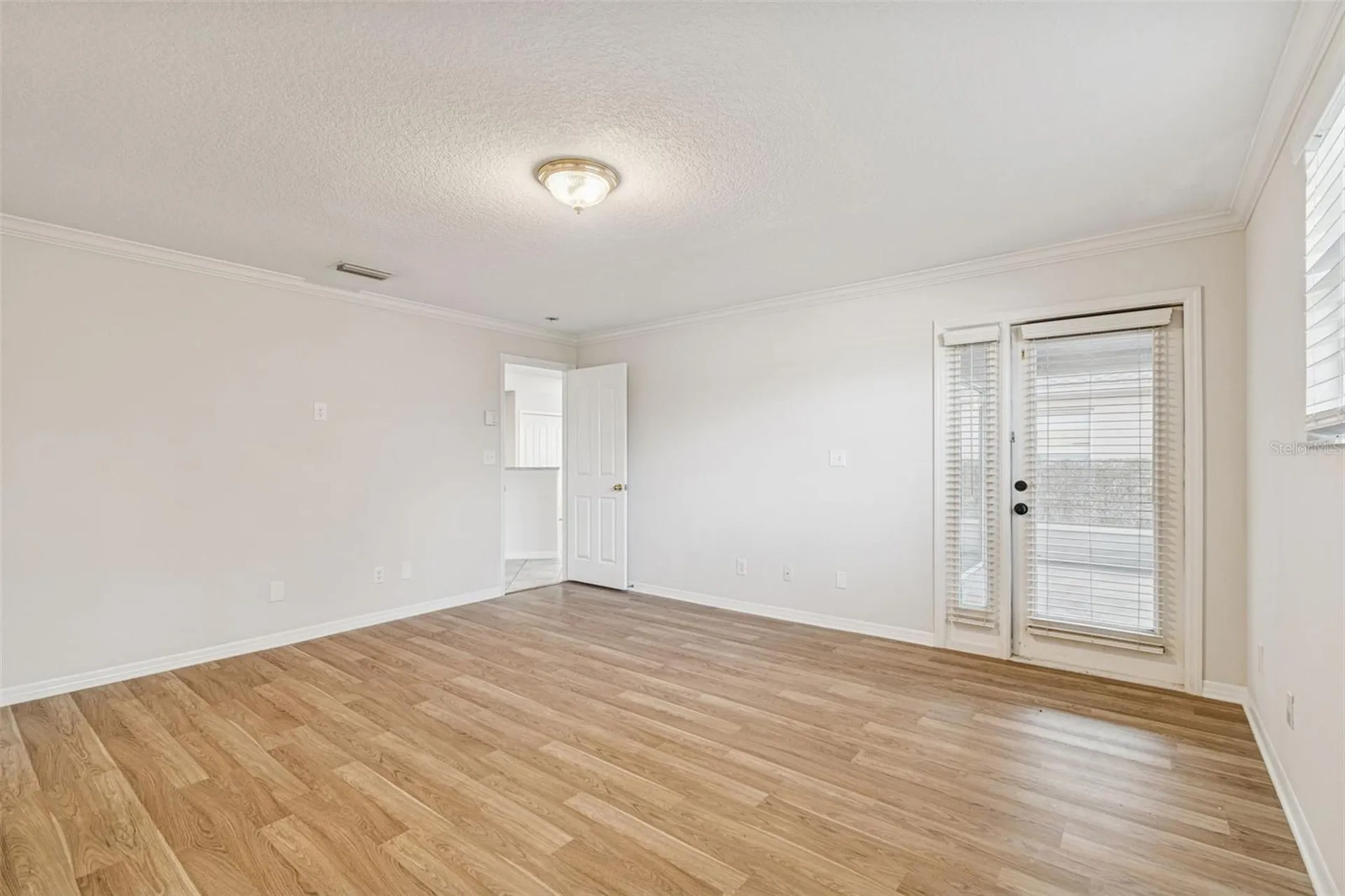 2515 W Leroy Street Tampa FL 33607