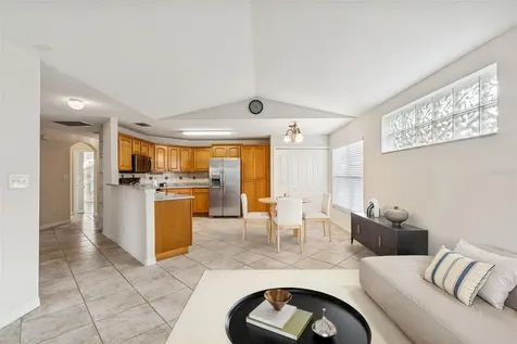 2515 W Leroy Street Tampa FL 33607