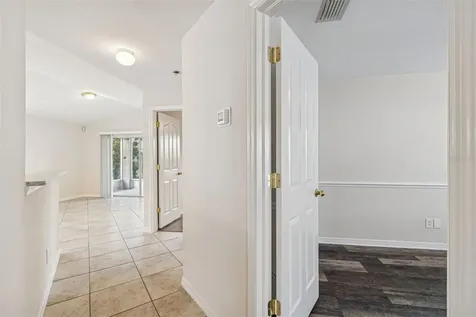 2515 W Leroy Street Tampa FL 33607