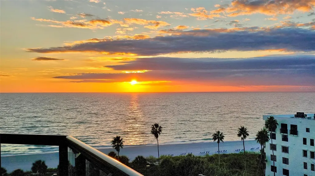 1281 Gulf Of Mexico Drive Longboat Key FL 34228