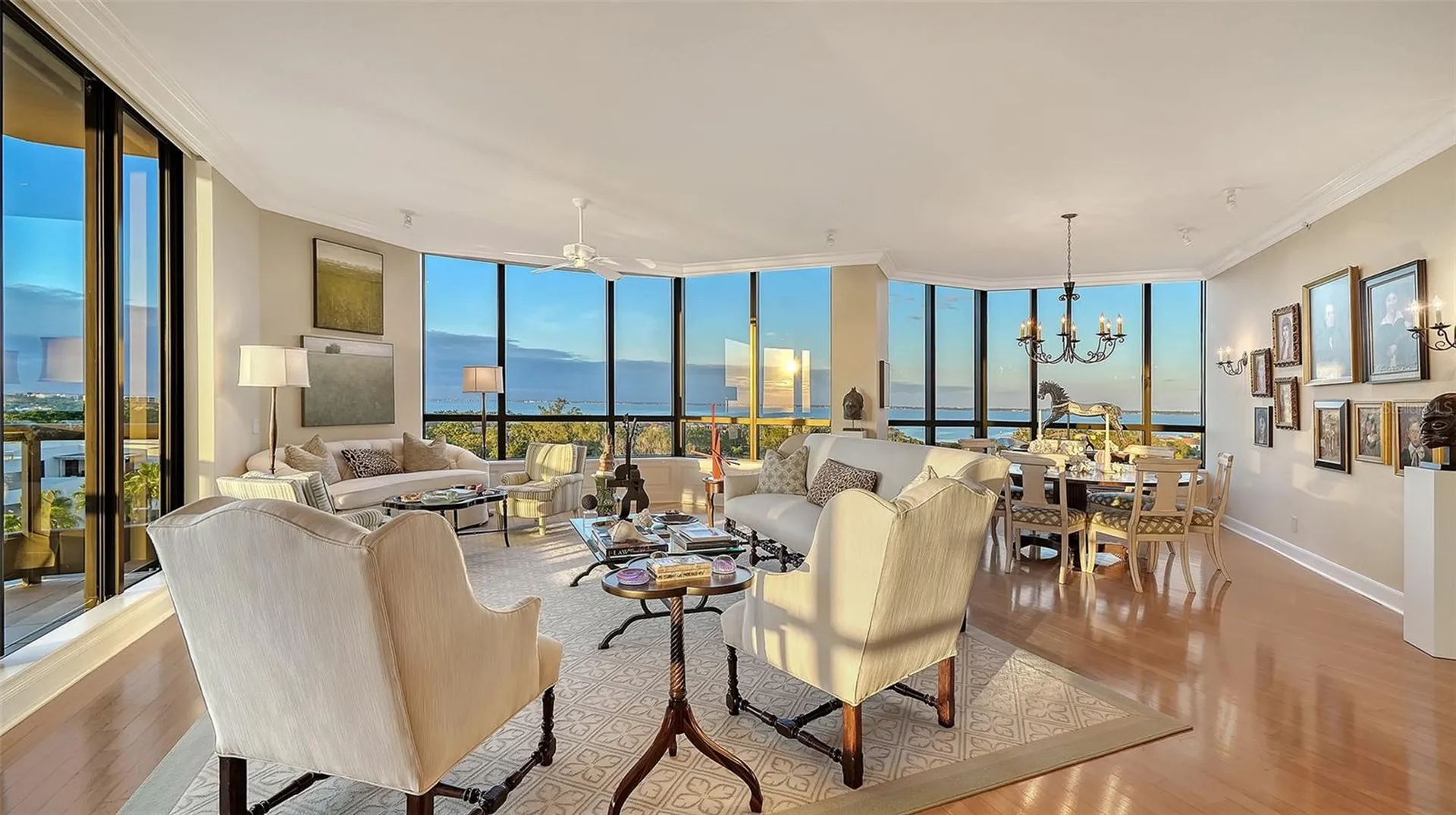1281 Gulf Of Mexico Drive Longboat Key FL 34228