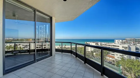 1281 Gulf Of Mexico Drive Longboat Key FL 34228