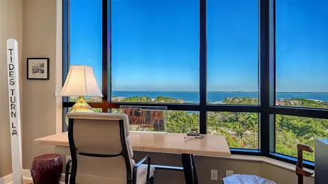 1281 Gulf Of Mexico Drive Longboat Key FL 34228