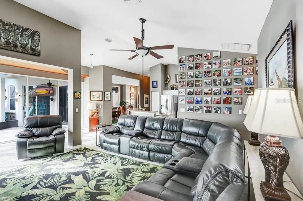 1161 Marina Drive Tarpon Springs FL 34689