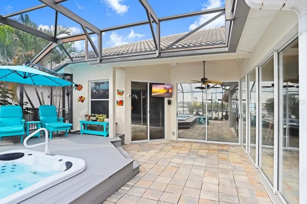 1161 Marina Drive Tarpon Springs FL 34689